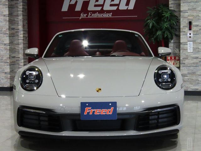 PORSCHE 911 2024 Image 31