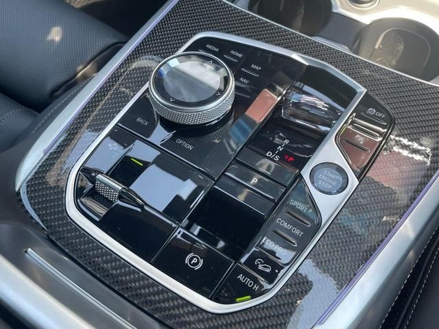 BMW X7 2024 Image 31