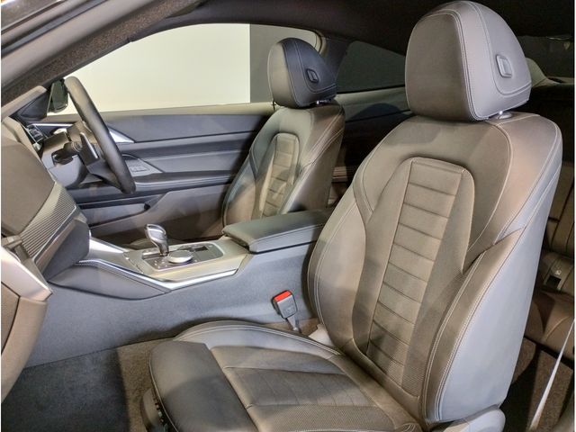 BMW 4SERIES COUPE 2021 Image 31