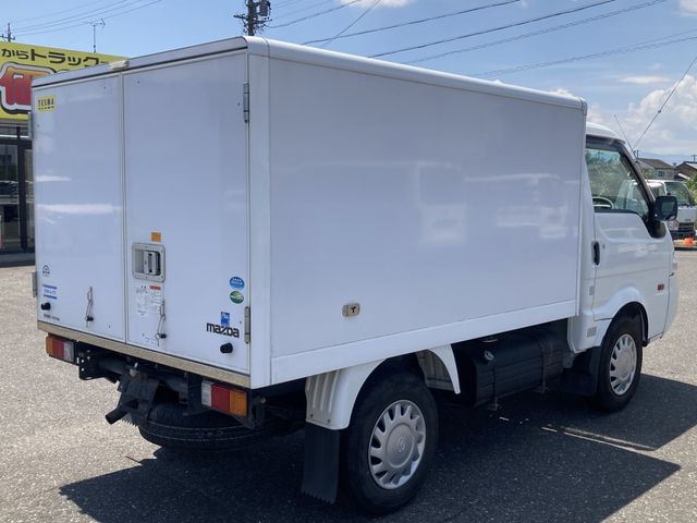 MAZDA BONGO TRUCK 4WD 2018 Image 31
