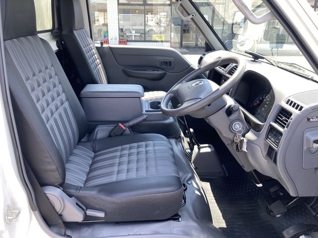 MAZDA BONGO TRUCK 4WD 2018 Image 31