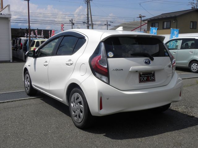 TOYOTA AQUA 2019 Image 31