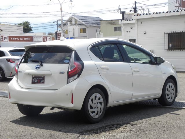 TOYOTA AQUA 2019 Image 31