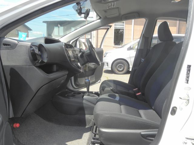 TOYOTA AQUA 2019 Image 31