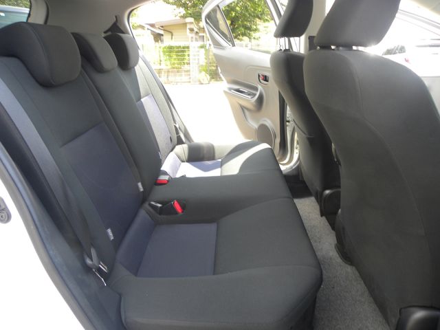 TOYOTA AQUA 2019 Image 31