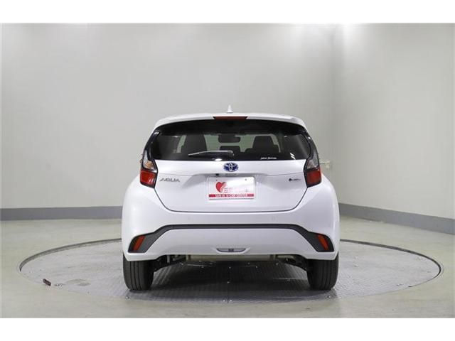 TOYOTA AQUA 2024 Image 31