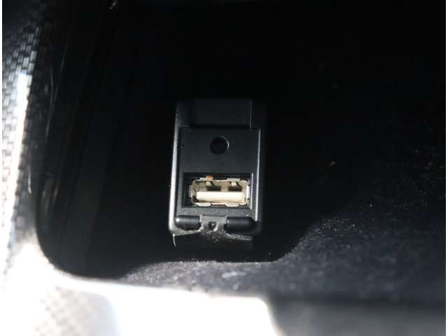 TOYOTA CROWN SEDAN 2014 Image 31