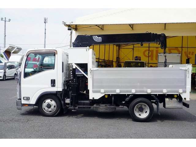 ISUZU ELF 2018 Image 31