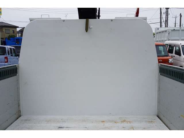 ISUZU ELF 2018 Image 31