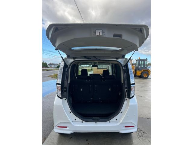 TOYOTA TANK 2019 Image 31