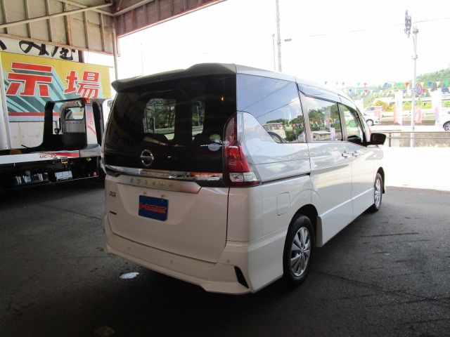 NISSAN SERENA  S-HYBRID 4WD 2018 Image 31