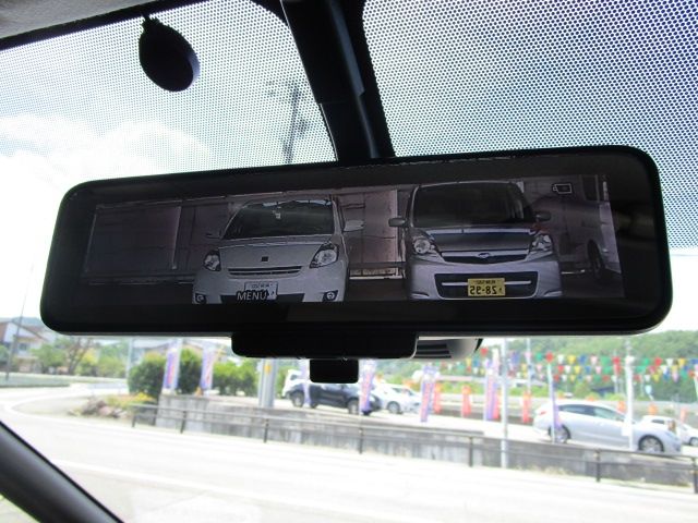 NISSAN SERENA  S-HYBRID 4WD 2018 Image 31