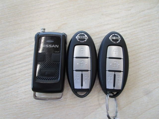 NISSAN SERENA  S-HYBRID 4WD 2018 Image 31