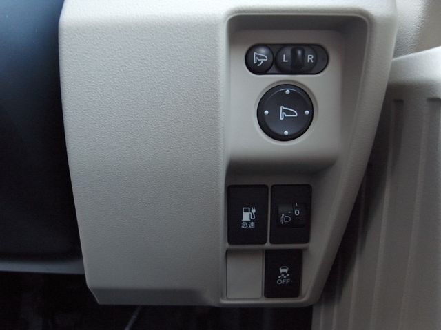 HONDA N-VAN E: 2024 Image 31