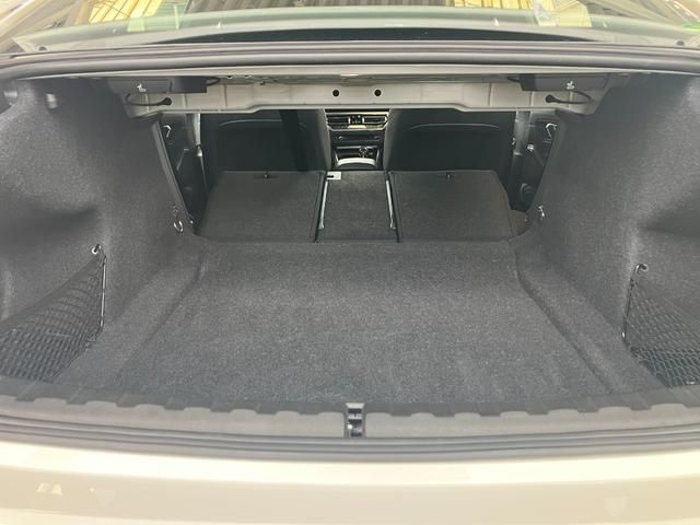 BMW 3SERIES SEDAN 2019 Image 31