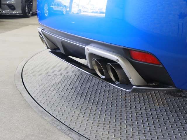 SUBARU IMPREZA WRX 5DOOR 2013 Image 31