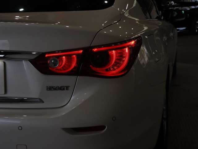 NISSAN SKYLINE HYBRID 2017 Image 31