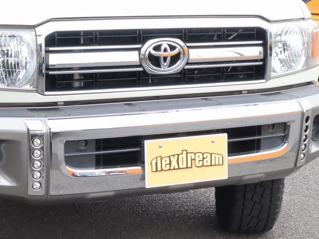 TOYOTA LANDCRUISER VAN 2015 Image 31