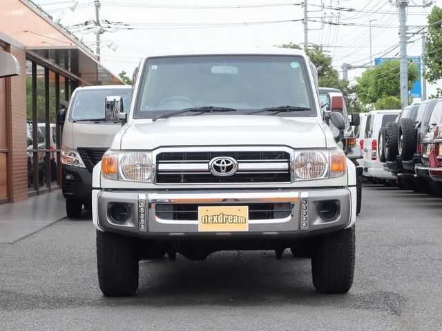 TOYOTA LANDCRUISER VAN 2015 Image 31