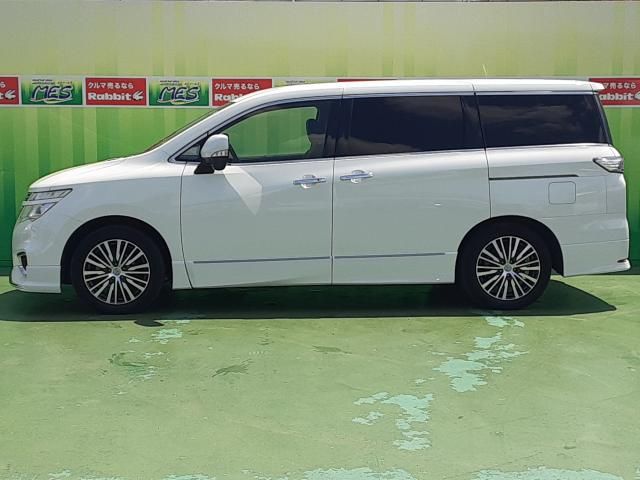 NISSAN ELGRAND 2018 Image 31