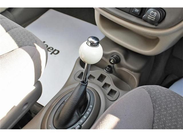 CHRYSLER PT CRUISER 2004 Image 31