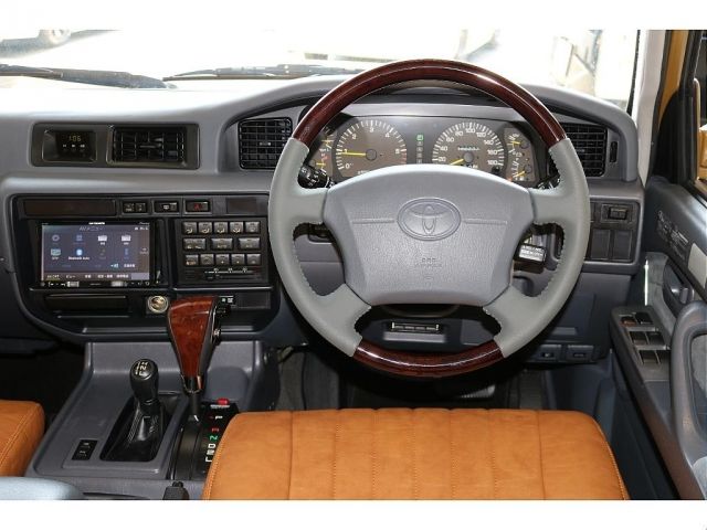 TOYOTA LANDCRUISER WAGON 1995 Image 31