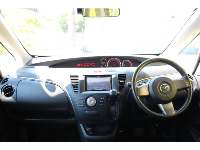 MAZDA BIANTE 2013 Image 31