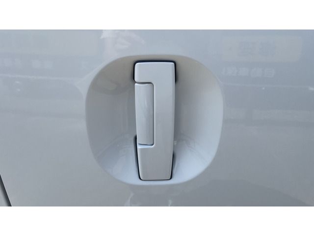 NISSAN CARAVAN VAN 2WD 2024 Image 31