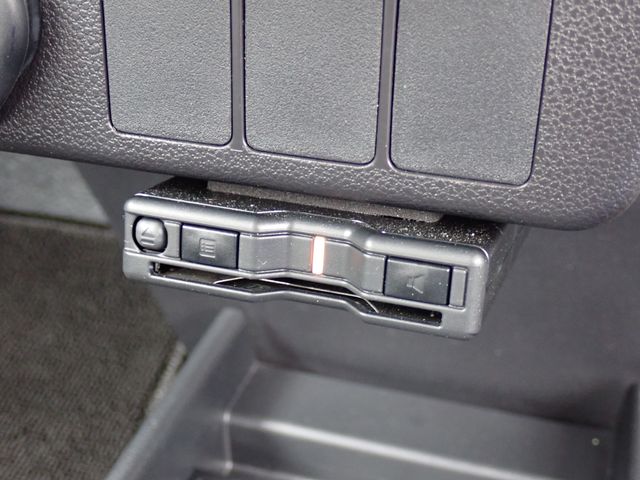 DAIHATSU MIRA E:S 2023 Image 31