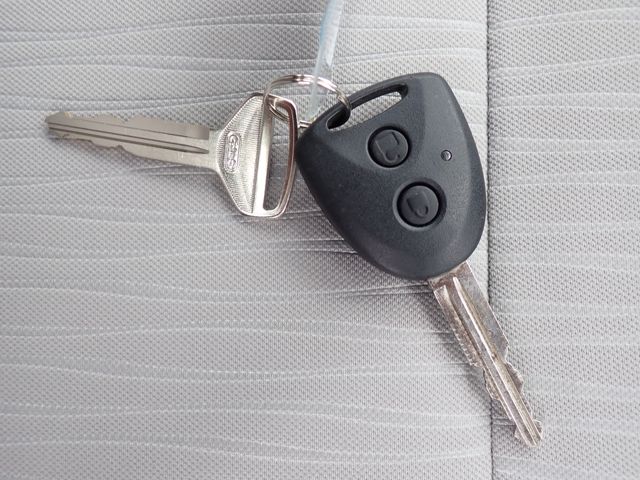 DAIHATSU MIRA E:S 2023 Image 31