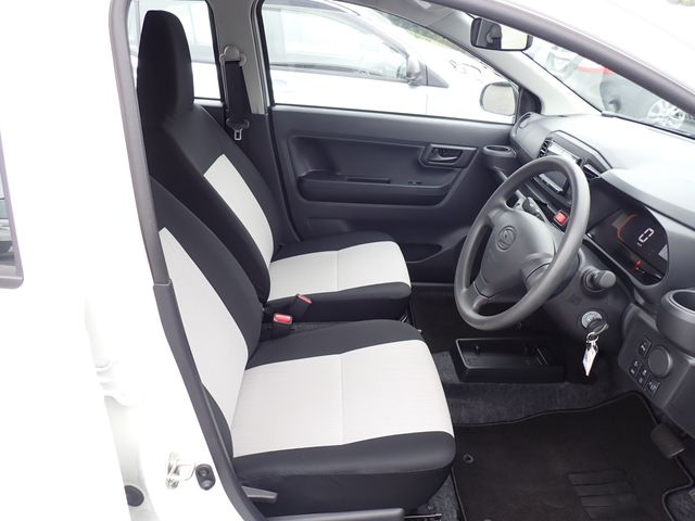 DAIHATSU MIRA E:S 2023 Image 31