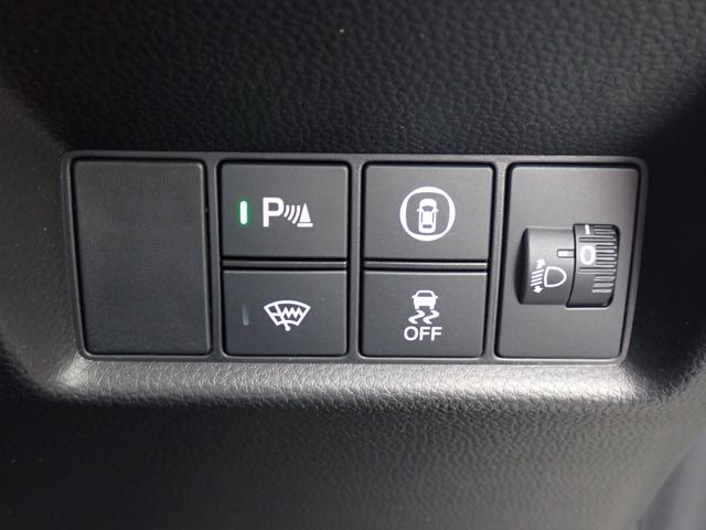 HONDA FIT E:HEV 4WD 2022 Image 31