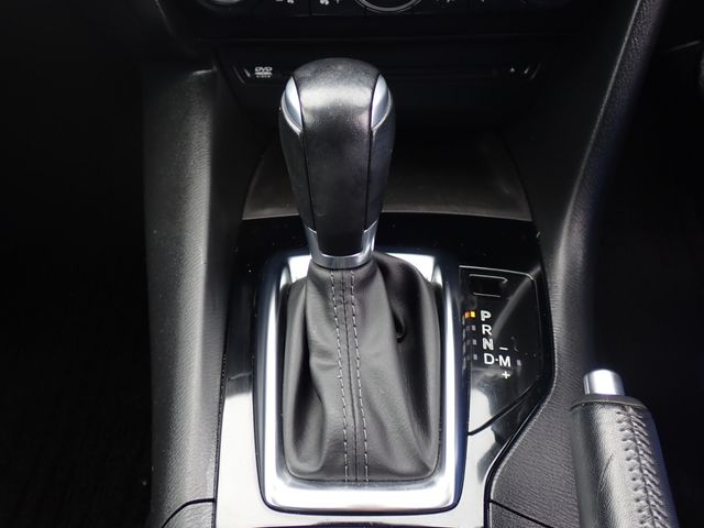 MAZDA AXELA SEDAN 2018 Image 31