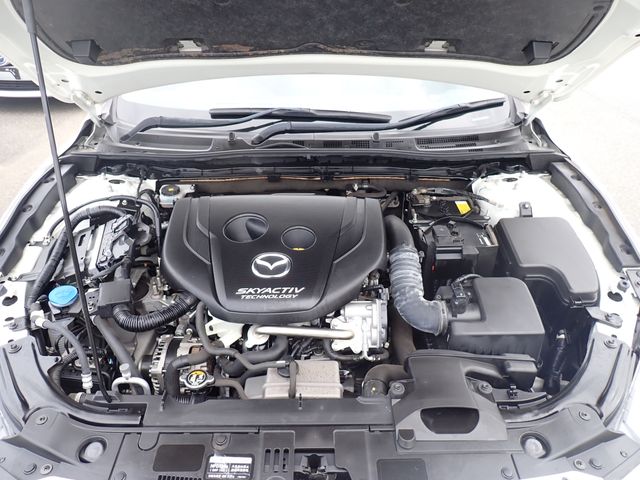 MAZDA AXELA SEDAN 2018 Image 31