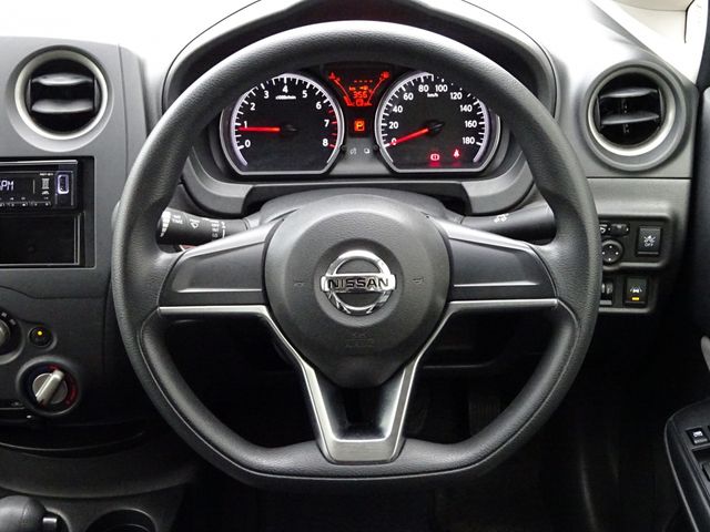 NISSAN NOTE 2020 Image 31