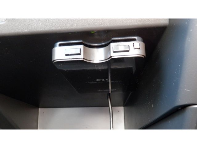 NISSAN NOTE 2018 Image 31