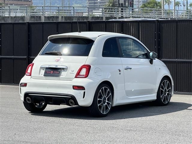 FIAT ABARTH 595 2017 Image 31
