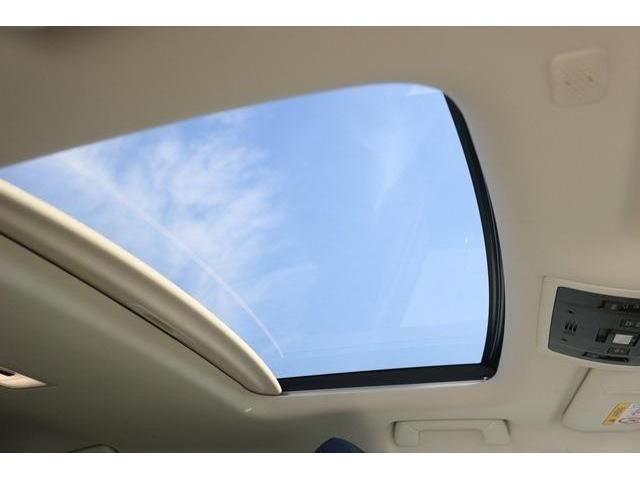 TOYOTA LEXUS UX250H AWD 2019 Image 31