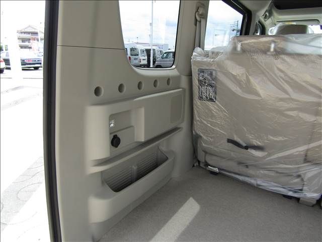 SUZUKI EVERY WAGON 2025 Image 31