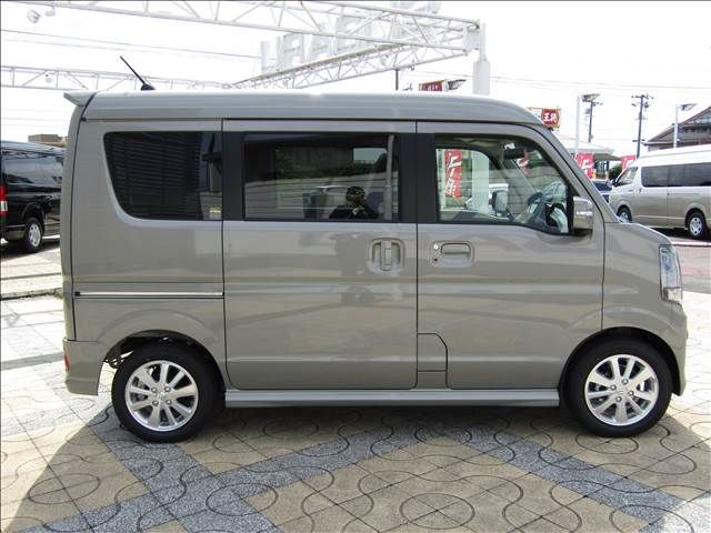 SUZUKI EVERY WAGON 2025 Image 31