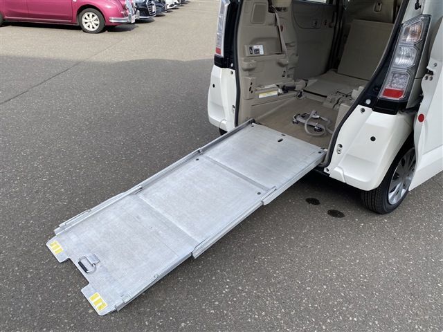 HONDA N BOX+ 4WD 2017 Image 31