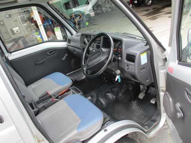 SUBARU SAMBAR TRUCK 4WD 2001 Image 31