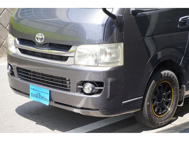 TOYOTA REGIUSACE VAN 2WD 2010 Image 31