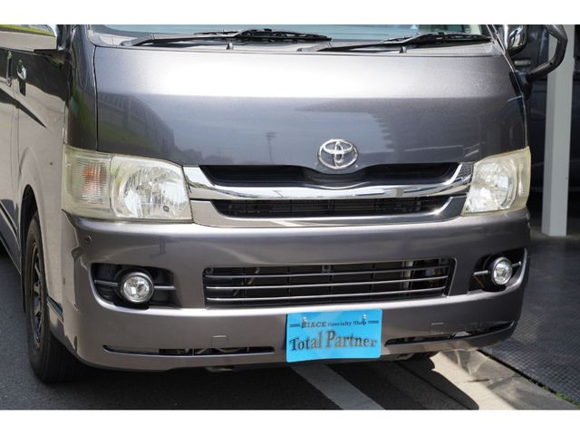 TOYOTA REGIUSACE VAN 2WD 2010 Image 31