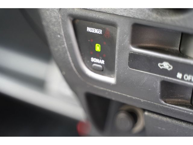 TOYOTA REGIUSACE VAN 2WD 2010 Image 31