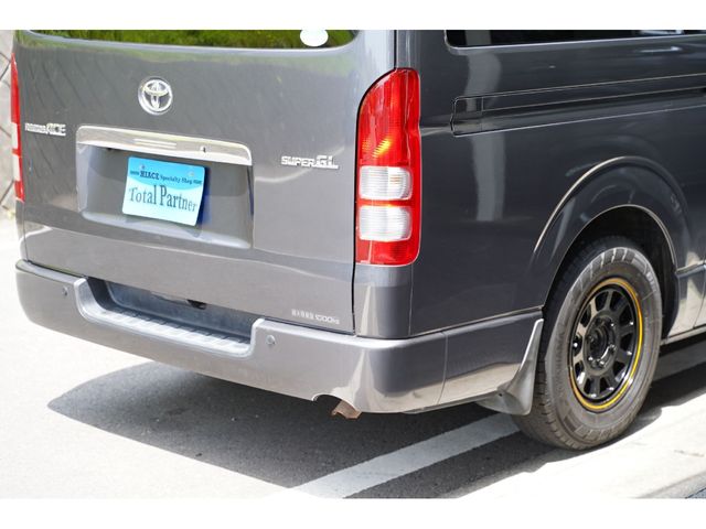 TOYOTA REGIUSACE VAN 2WD 2010 Image 31