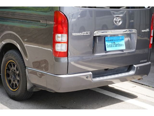 TOYOTA REGIUSACE VAN 2WD 2010 Image 31