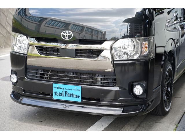 TOYOTA HIACE VAN 4WD 2020 Image 31