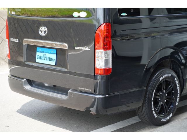 TOYOTA HIACE VAN 4WD 2020 Image 31