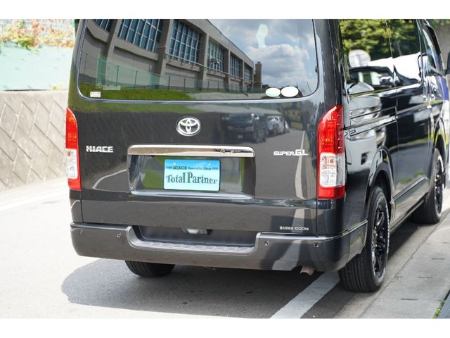 TOYOTA HIACE VAN 4WD 2020 Image 31